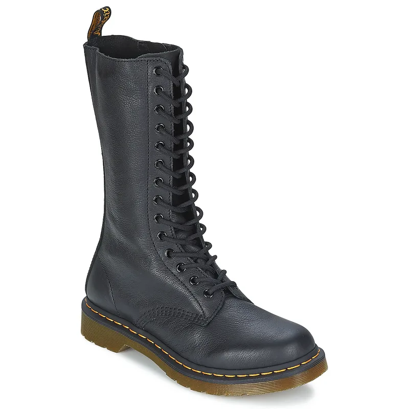 Μπότες χωρίς τακούνι Dr. Martens 1B99
