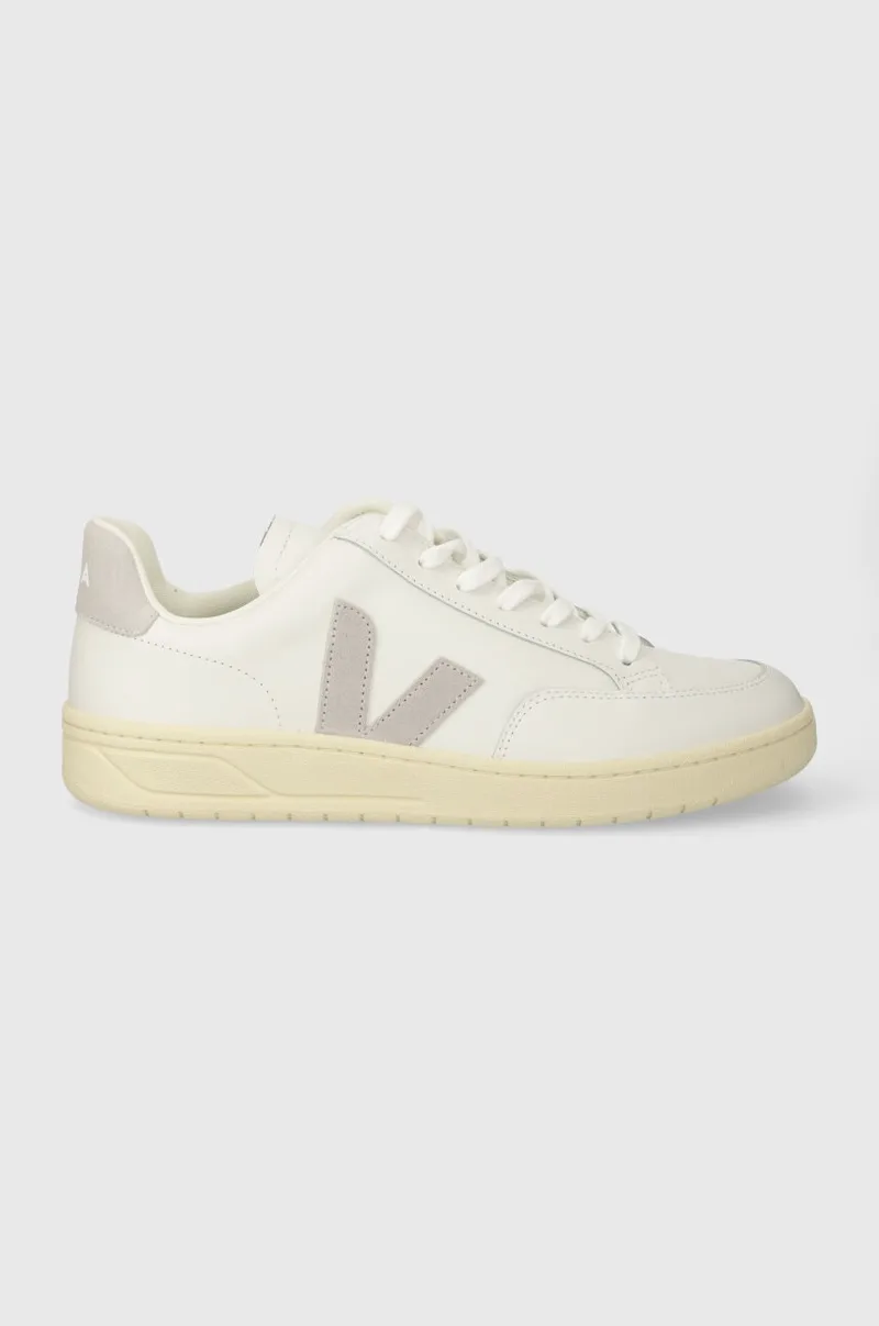 Veja Δερμάτινα sneakers Veja V-12