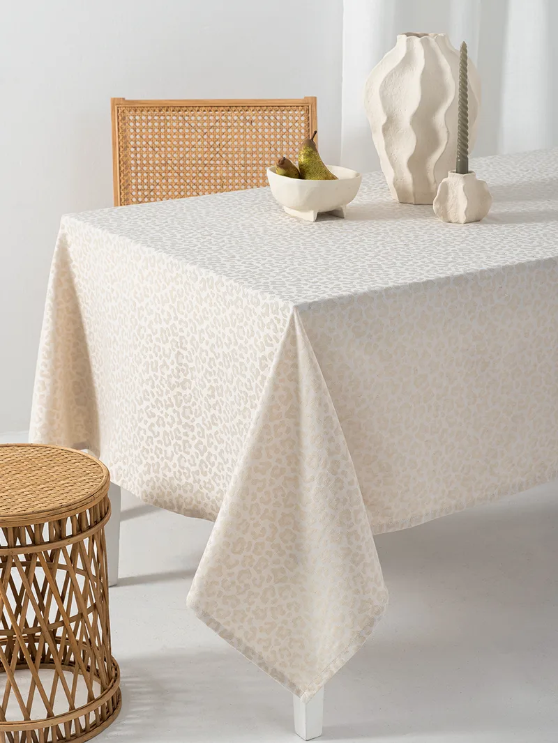 Τραπεζομάντηλο Αλεκιαστο Formal Dinner 175x260 LITA BEIGE