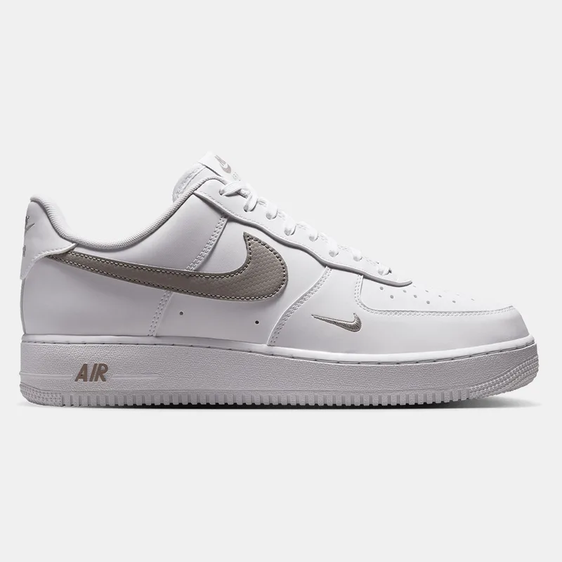 Nike M Air Force 1 '07 (9000276219_94108)