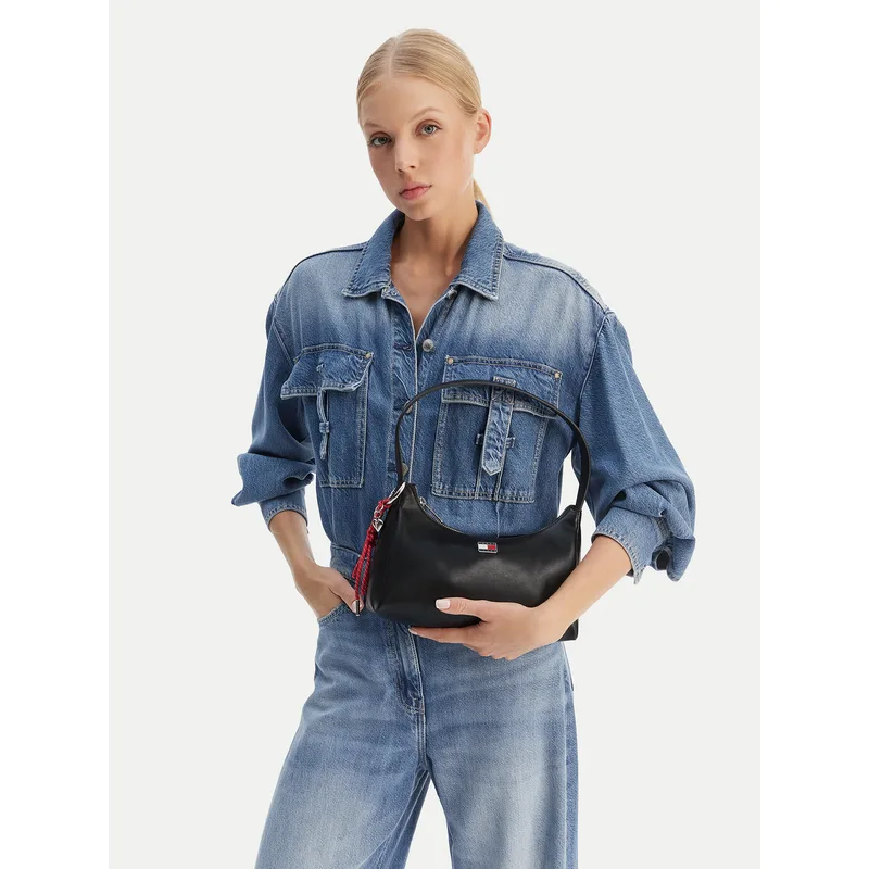 Τσάντα Tommy Jeans Tjw City Charm Shoulder Bag AW0AW18458 Μαύρο