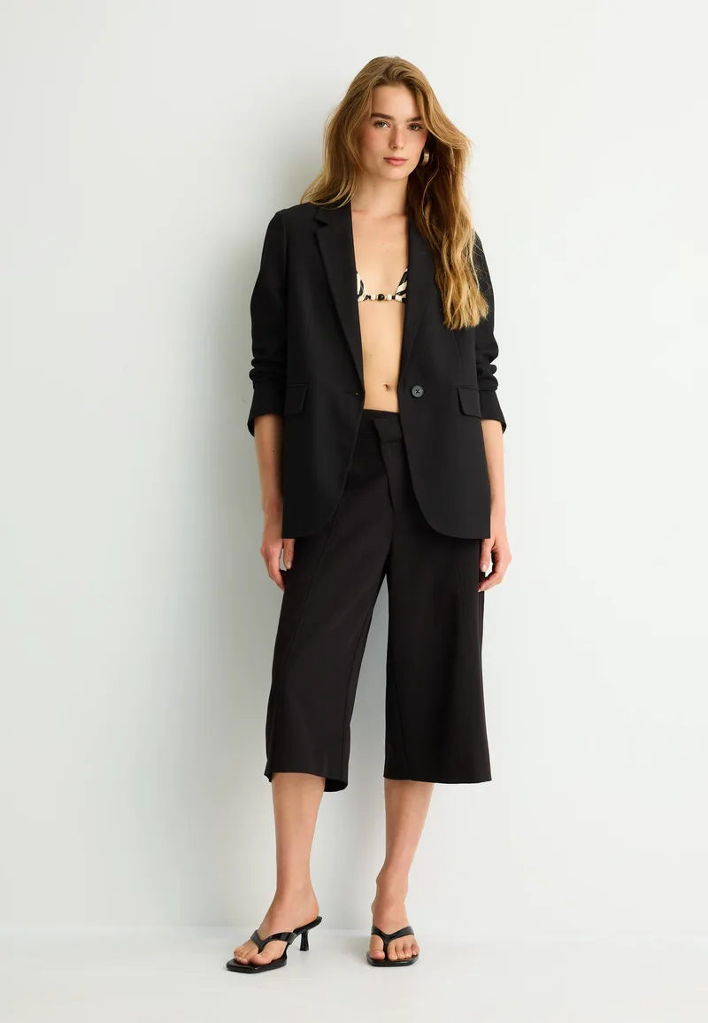 Stradivarius Σακάκι Regular Fit Μαύρο L