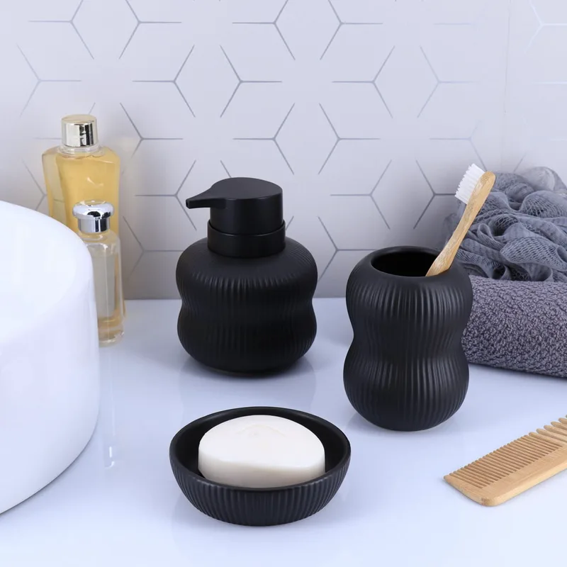 Σετ 3 Αξεσουάρ Μπάνιου Stoneware σειρά 6381-6400-6401 Μαύρο