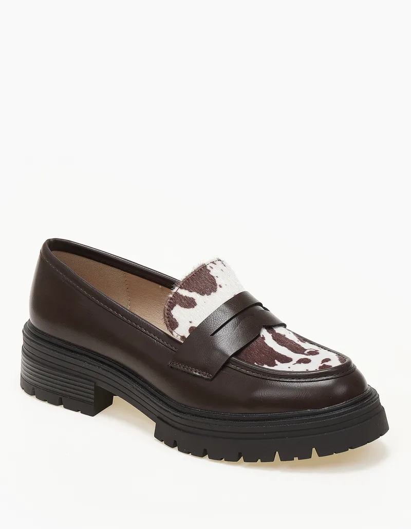 Loafers με λεπτομέρια cow - Καφέ