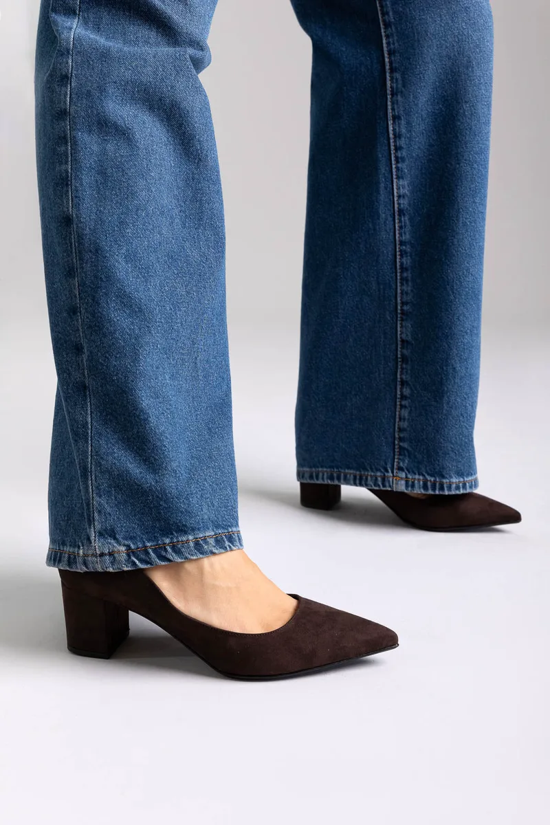 TFP Block Heel Pointed Toe Pumps - 540 - Brown Suede