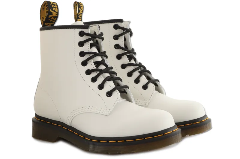 Μποτάκια Dr. Martens 1460 Smooth 11822100-White