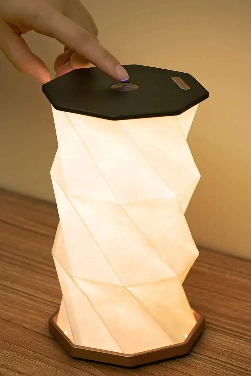 Ασύρματο φωτιστικό led Gingko Design Twist Hexagon 12,1 x 12,1 x 18 cm