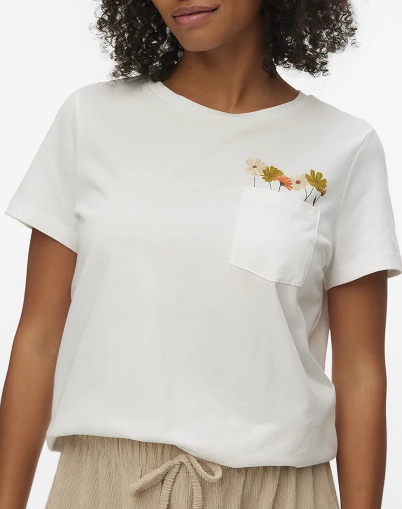 VERO MODA VMKARMA S/S O-NECK T-SHIRT JRS BTQ 10345912-Snow WhiteFLOWER POCKET OffWhite