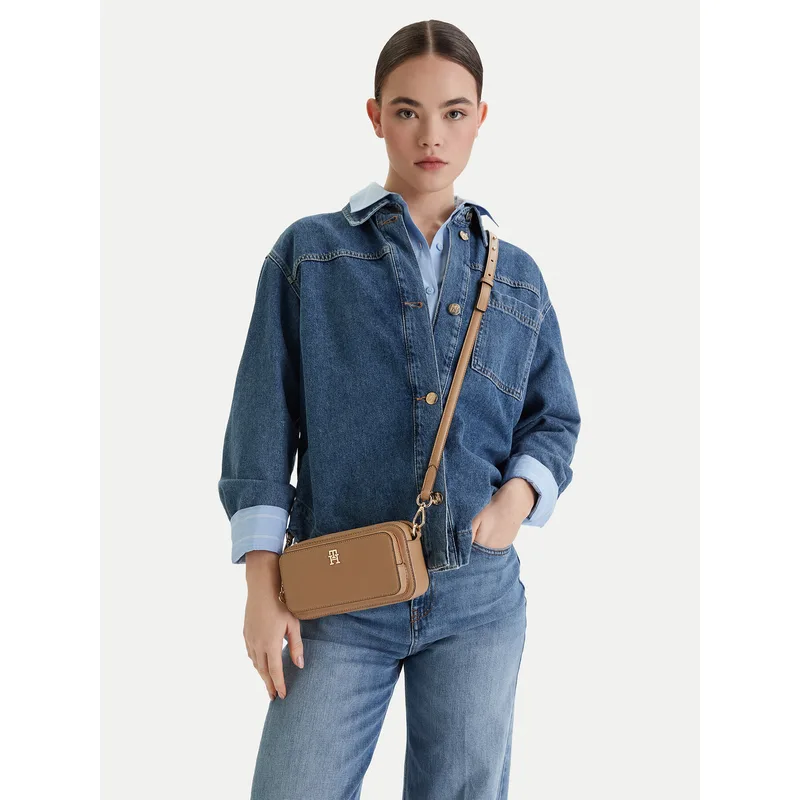 Τσάντα Tommy Hilfiger Th Daily Camera Bag AW0AW18377 Καφέ