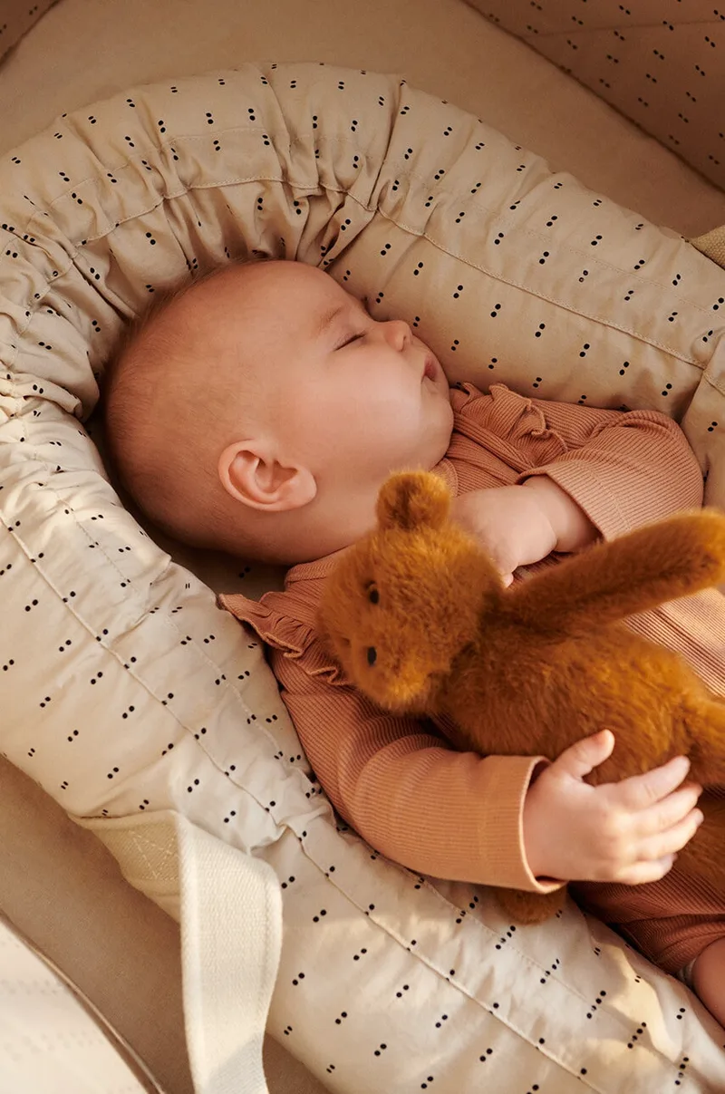 Παιχνίδι αγκαλιάς μωρού Liewood Binnie Bear Small Teddy