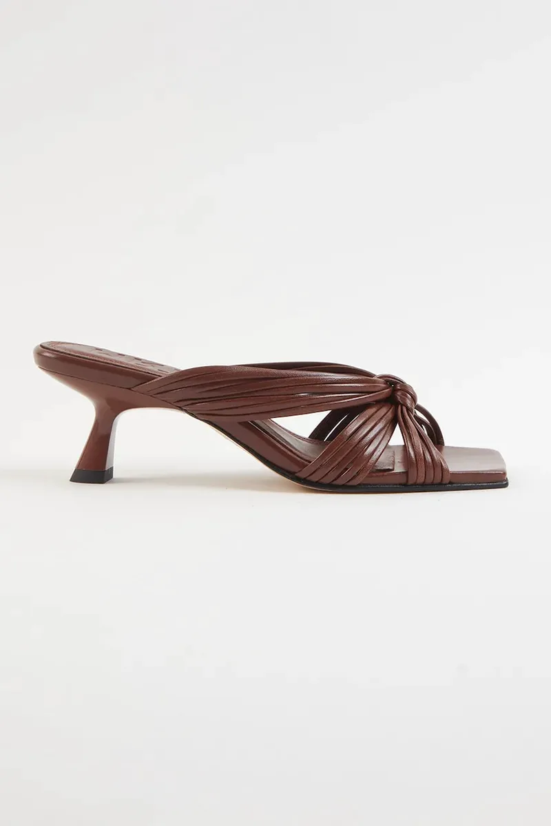 Δερμάτινες παντόφλες Souliers Martinez AMANDA