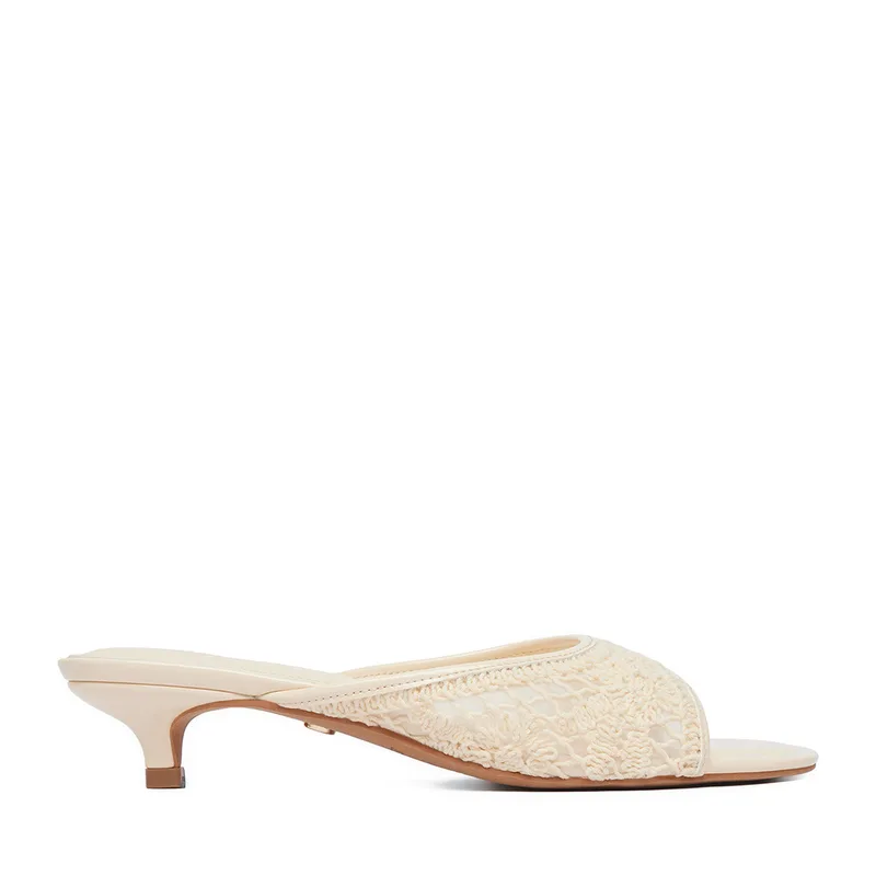Παντόφλες Nine West CEO-NV-015 Μπεζ