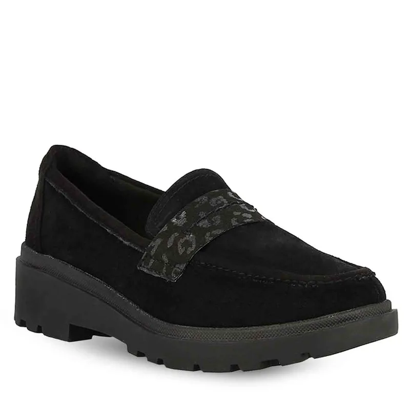 Γυναικεία Δερμάτινα Μοκασίνια Clarks 26167687