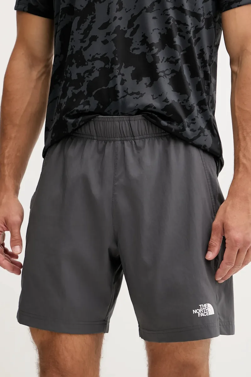 Αθλητικά σορτς The North Face