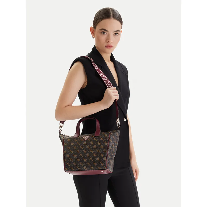 Τσάντα Guess Follie Travel TWLQ96 76019 Καφέ