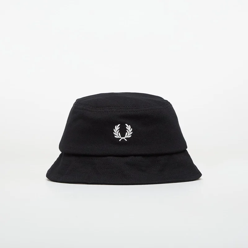 Καπέλο FRED PERRY Pique Bucket Hat Black/ Snowwhite M