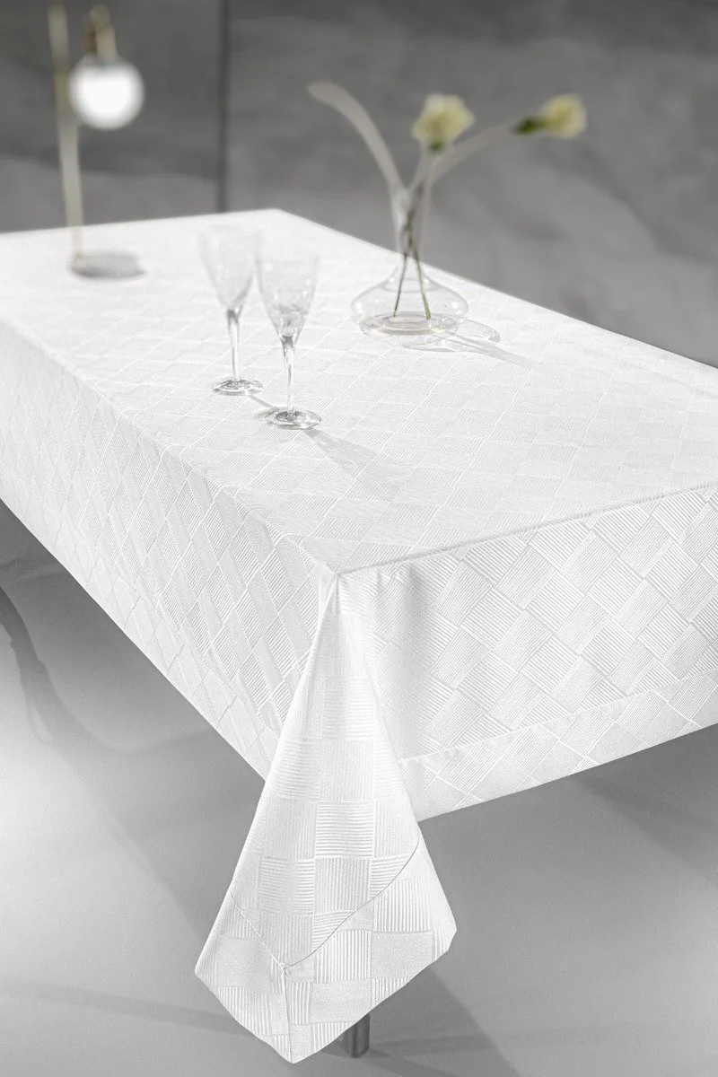 Τραπεζομάντηλο Guy Laroche Attitude White 160x320