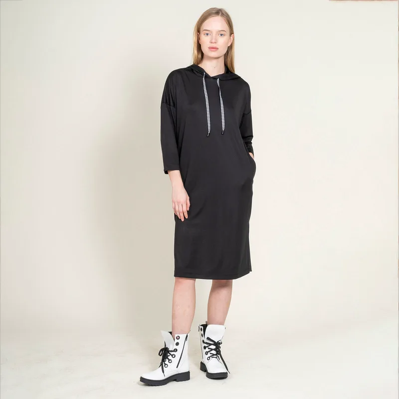 Φόρεμα Μαύρο με Κουκούλα (Comfort Fit)