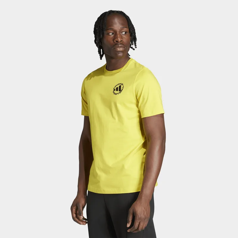 adidas Football Sticker Graphic Tee (9000241345_2005)