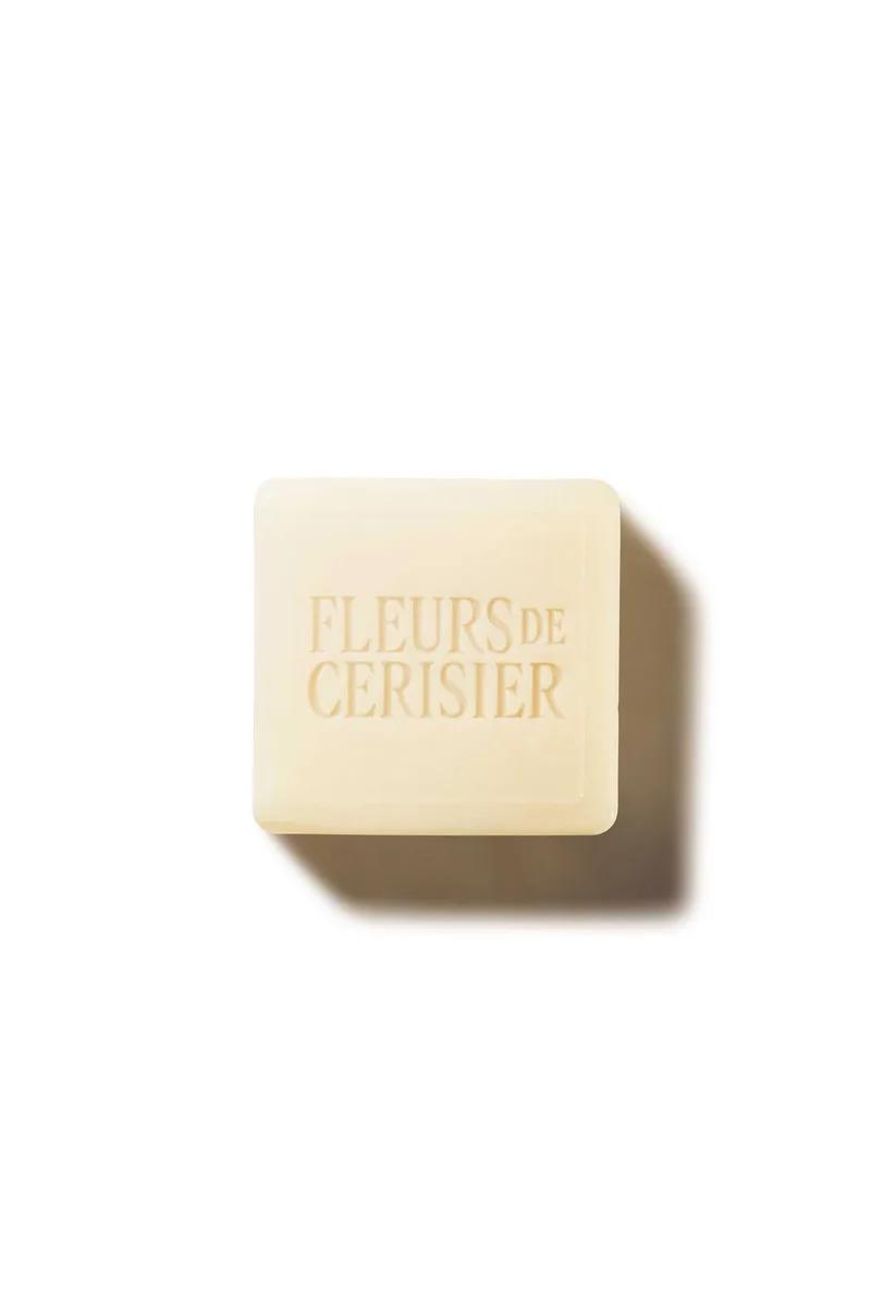 L'Occitane Fleurs de Cerisier Perfumed Hand Soap 50 gr - 5111309