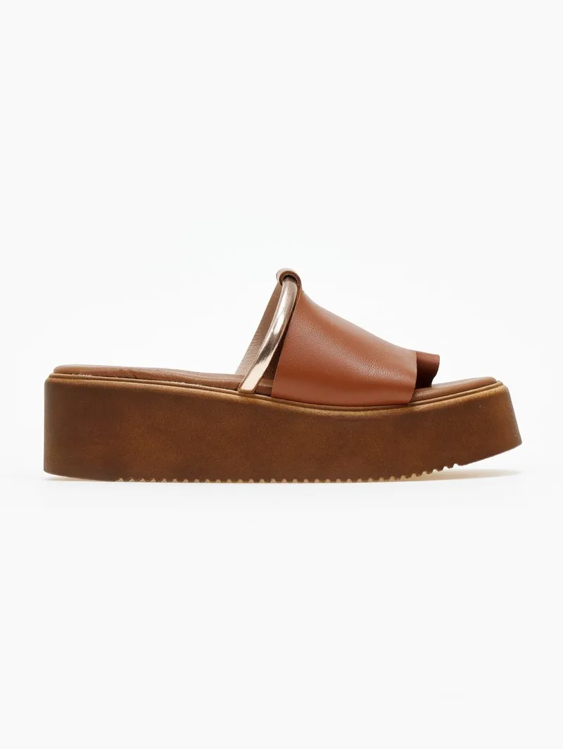 Estil Leather Flatform Sandals Wide Strap - 212 - Tan
