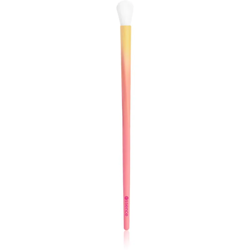 essence BRUSH IT LIKE IT'S ART blending brush πινέλο για ανάμειξη 01 Blending Is Like Cardio For Artists 1 τμχ