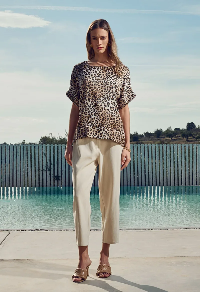 Animal print μπλούζα