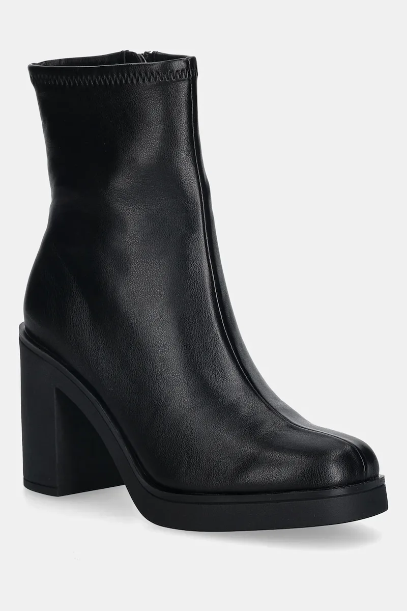 Μποτάκια Steve Madden Mesmerize