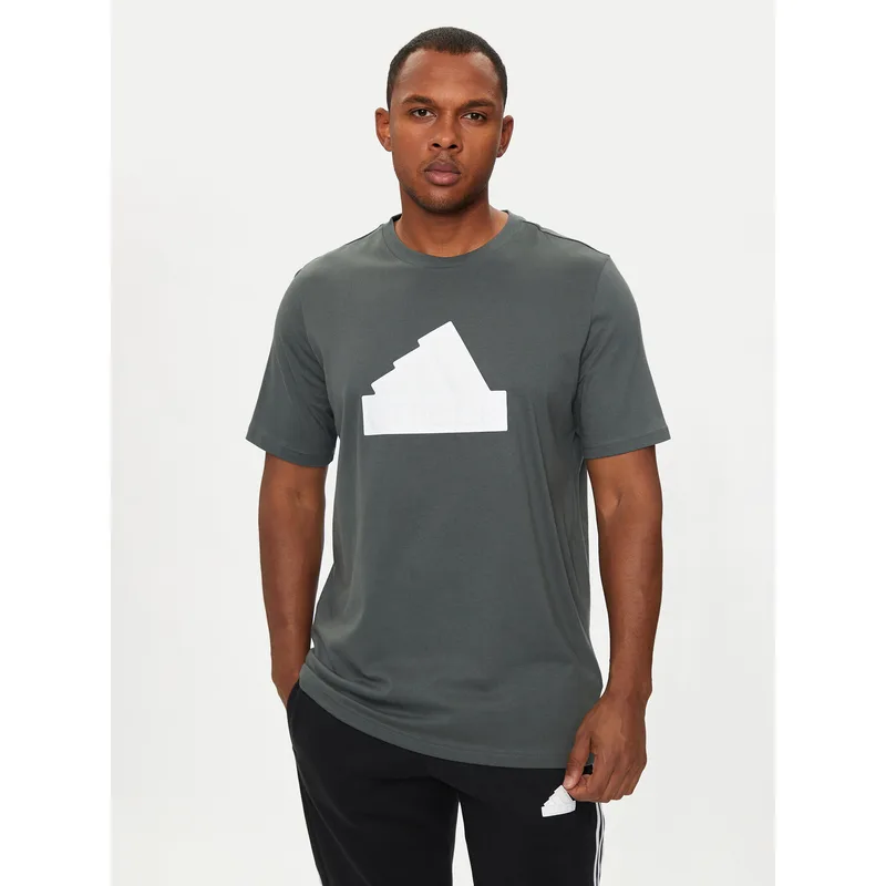 adidas T-Shirt Future Icons Badge of Sport IZ1623 Πράσινο Regular Fit