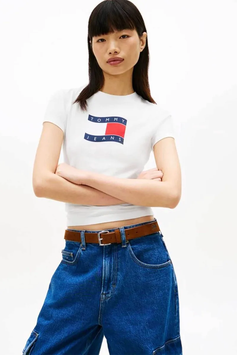 Tommy Jeans γυναικείο T-shirt με wavy flag print Slim Fit - DW0DW22781 Λευκό