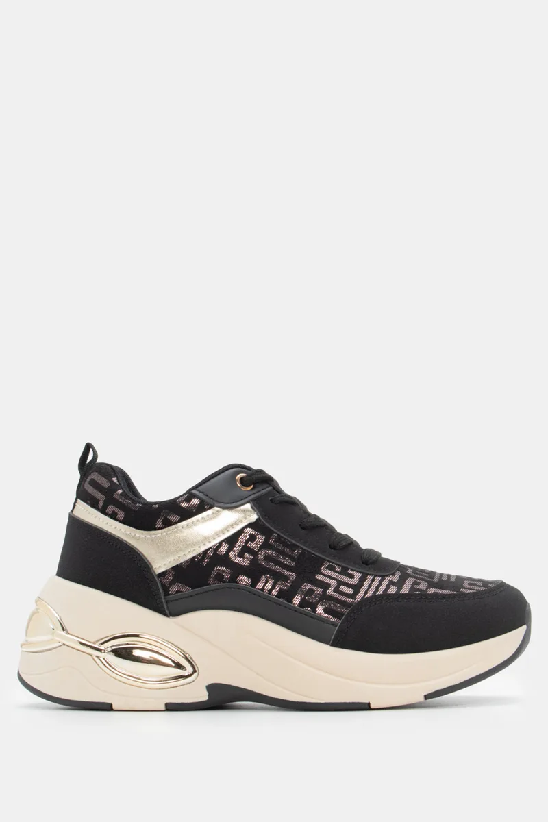 Sneakers σε Συνδυασμό Χρωμάτων & Μεταλλικές Λεπτομέρειες - Μαύρο