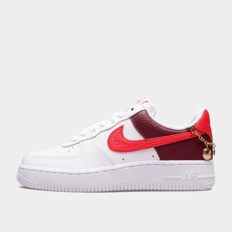 Nike Air Force 1 '07 Γυναικεία Παπούτσια (9000257319_90839)