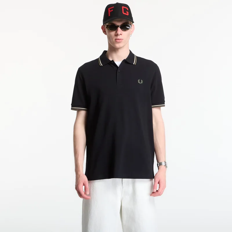 T-shirt Fred Perry Twin Tipped Fred Perry Shirt Black M