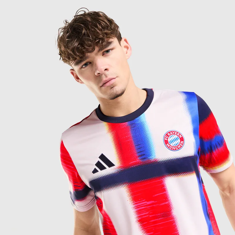 adidas Bayern FC 26 Pre-Match Ανδρική Ποδοσφαιρική Φανέλα (9000265994_93105)
