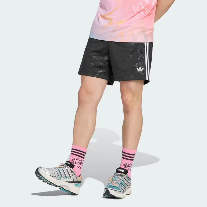 adidas Originals Pride Emb Short (9000283403_1469)