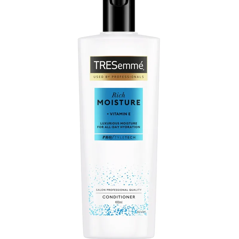 TRESemme Rich Moisture + Vitamin E Conditioner Ενυδατικό Conditioner για Ξηρά Μαλλιά που Χρειάζονται Θρέψη 400ml