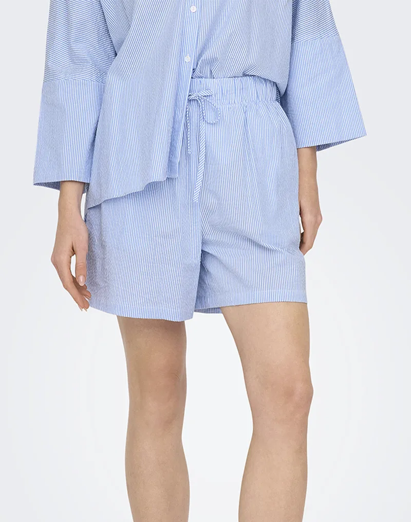 ONLY ONLAUGUSTA SHORTS WVN NOOS 15347659-Cloud DancerBLUESTRIPES LightBlue