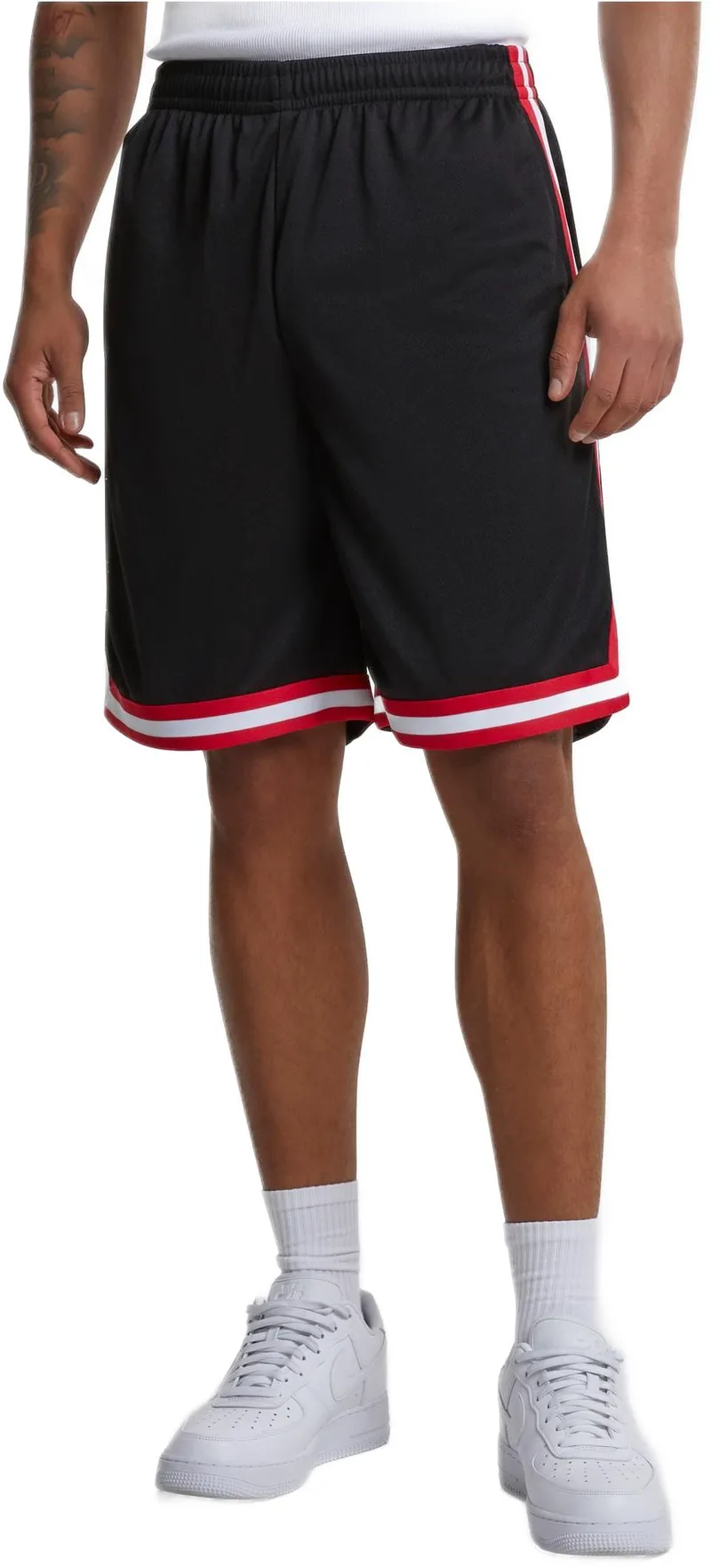 Stripes Mesh Shorts Urban Classics TB243-00057 blkredwht