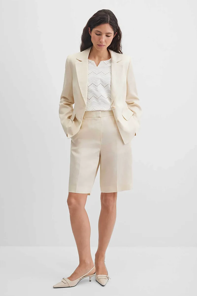 Gerry Weber γυναικεία βερμούδα με λινάρι Relaxed Straight Cut - N67202671042 Εκρού