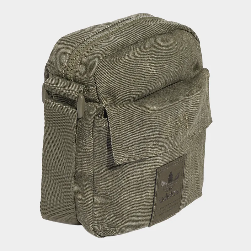 adidas Originals Washed Item Bag (9000285107_66178)