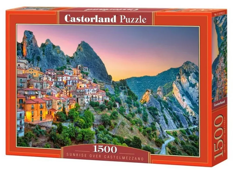 SUNRISE OVER CASTELMEZZANO CASTORLAND 1500 ΚΟΜΜΑΤΙΑ