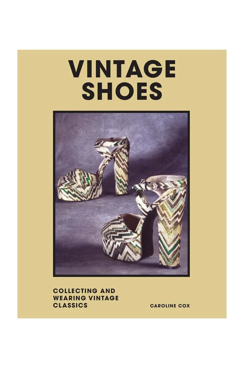 Βιβλίο Vintage Shoes by Caroline Cox, English
