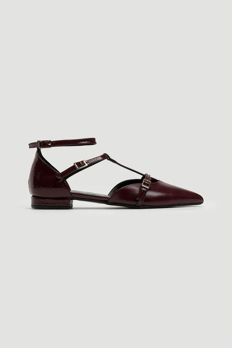 TFP Pointed Ballerinas with Strap - 122 (ματ/λουστρίνι) - Burgundy