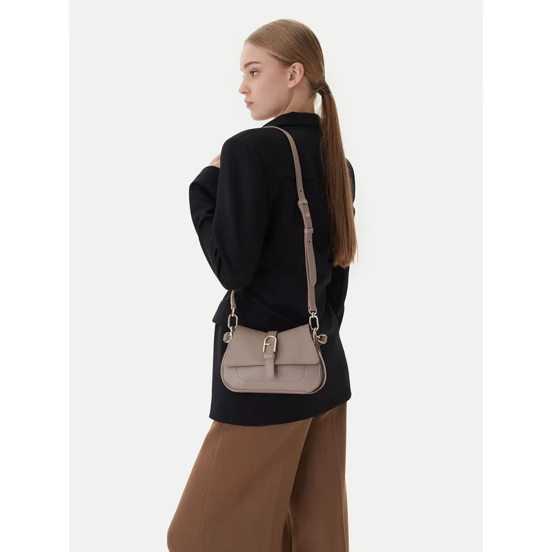 Τσάντα Furla Flow WB01032-BX2045-1257S-1007 Μπεζ