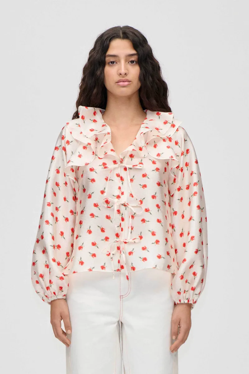 Stine Goya γυναικεία μπλούζα με floral print "Ditzy Petunia" - SG-PS26-T125-2067 Εκρού