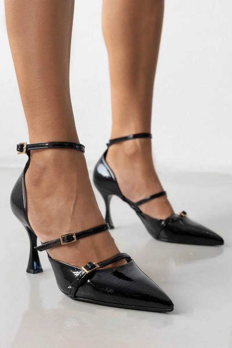 TFP Patent Pointed Pumps - 758 ΛΟΥΣΤΡΙΝΙ - Black