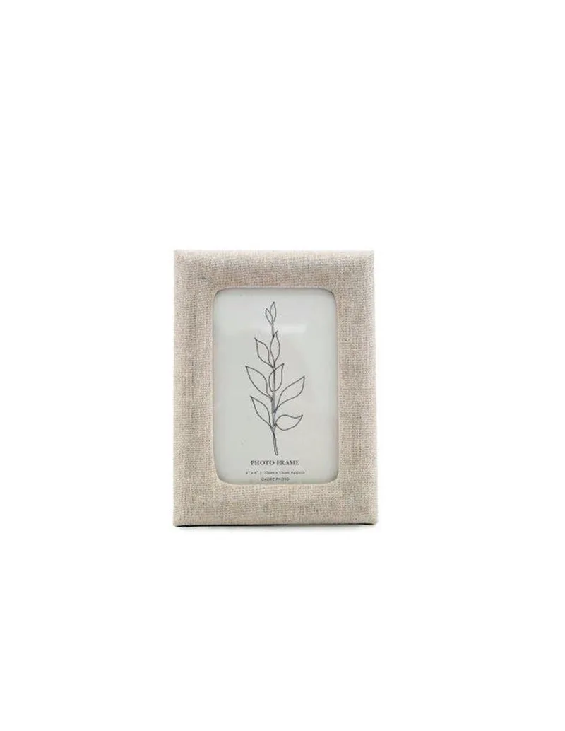 Κορνίζα Πλαστική Σε Μπεζ Χρώμα Με Ύφασμα 10x15cm