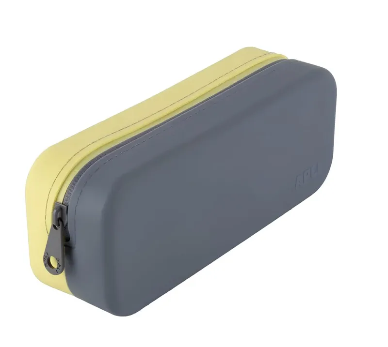 Κασετίνα βαρελάκι σιλικόνης Apli: Bicolor Pastel Nordic - γκρι/κίτρινο
