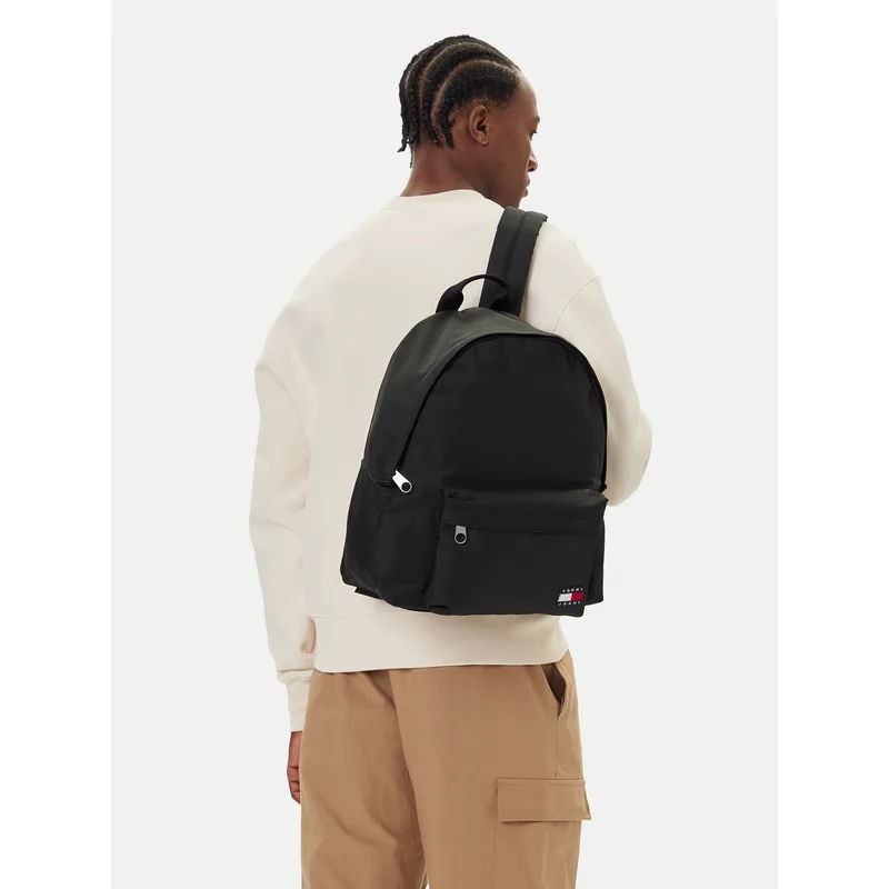 Σακίδιο Tommy Jeans Tjm Ess Daily Dome Backpack AM0AM13726 Μαύρο