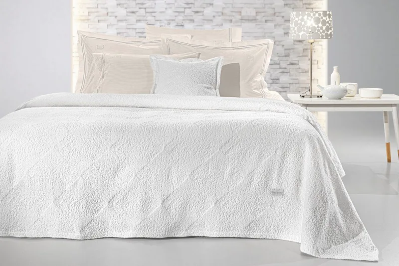 Κουβέρτα Guy Laroche Portobello White 260x250